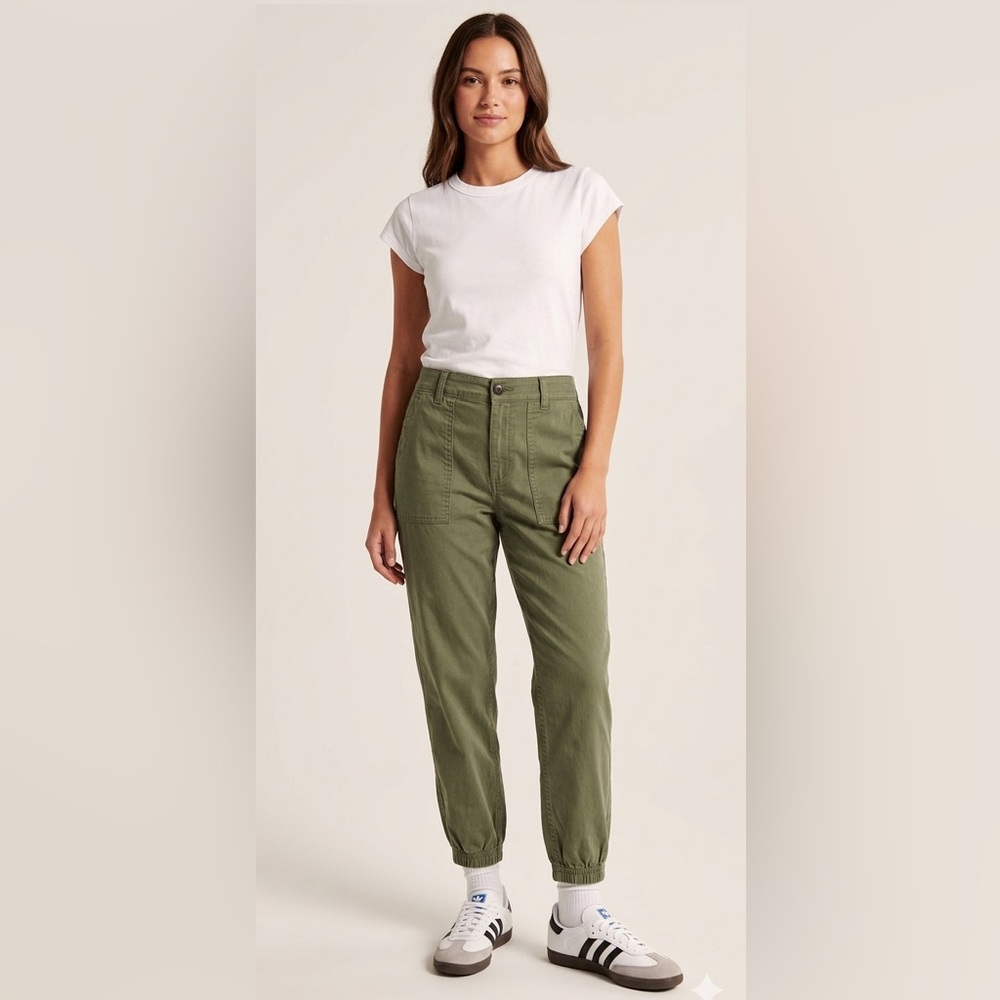 GAP olive army green cargo pants -M